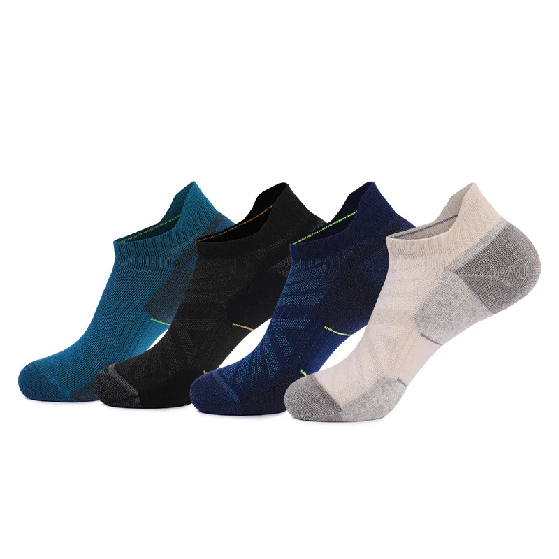 メンズ メリノウール アンクルハイキング ランニングソックス - Wool Hiking Sock のレビューと価格